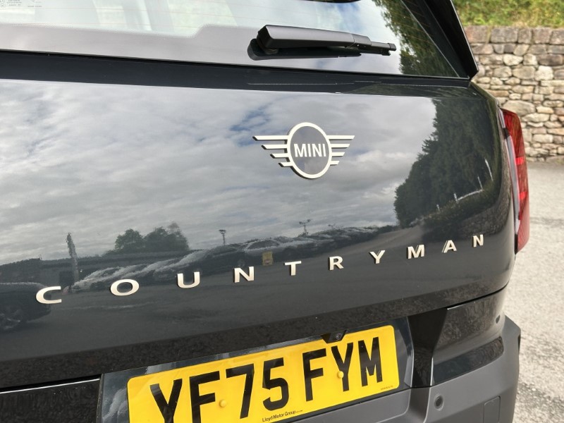 2025 (75) MINI COUNTRYMAN 1.5 C Classic 5dr Auto 5800558