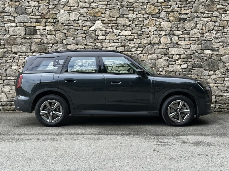 2025 (75) MINI COUNTRYMAN 1.5 C Classic 5dr Auto 5800553