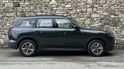 2025 (75) MINI COUNTRYMAN 1.5 C Classic 5dr Auto 5800553
