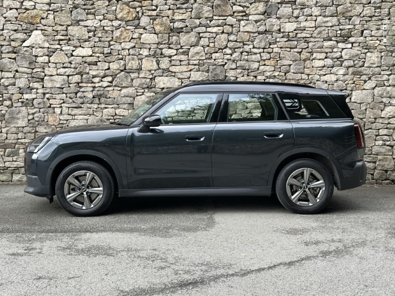 2025 (75) MINI COUNTRYMAN 1.5 C Classic 5dr Auto 5800575