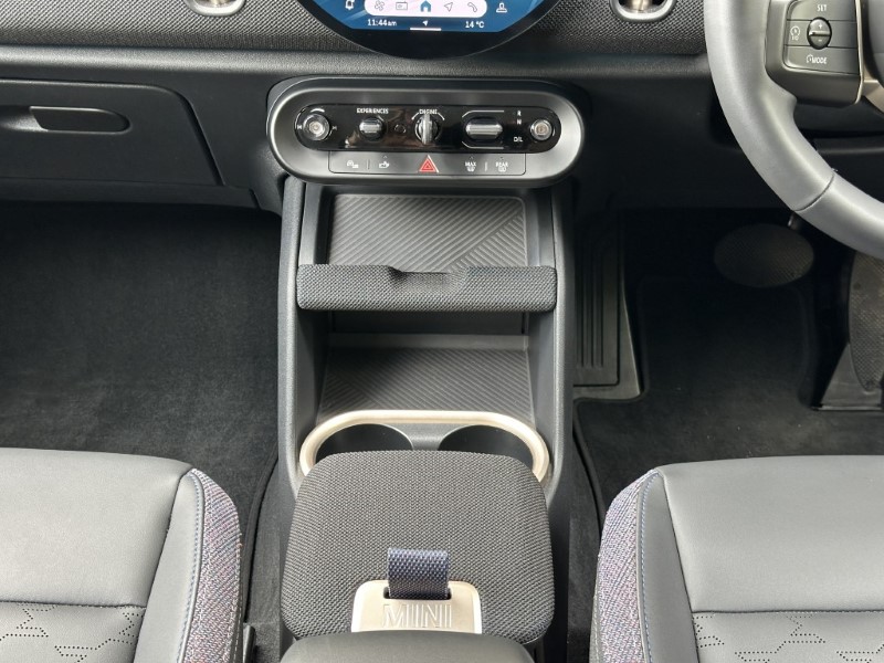 2025 (75) MINI COUNTRYMAN 1.5 C Classic 5dr Auto 5800600