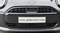 2025 (25) MINI COOPER 1.5 C Classic 5dr Auto 5816411