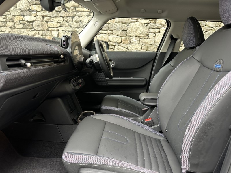 2025 (25) MINI COOPER 1.5 C Classic 5dr Auto 5816380