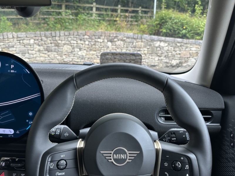 2025 (25) MINI COOPER 1.5 C Classic 5dr Auto 5816408
