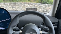 2025 (25) MINI COOPER 1.5 C Classic 5dr Auto 5816408