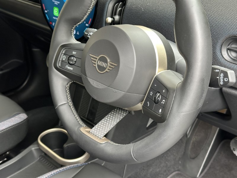 2025 (25) MINI COOPER 1.5 C Classic 5dr Auto 5816361