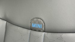 2025 (25) MINI COOPER 1.5 C Classic 5dr Auto 5816384
