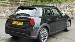 2025 (25) MINI COOPER 1.5 C Classic 5dr Auto 5816419