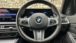 2024 (24) BMW 3 SERIES 320i M Sport 5dr Touring 5817177