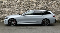 2024 (24) BMW 3 SERIES 320i M Sport 5dr Touring 5817153