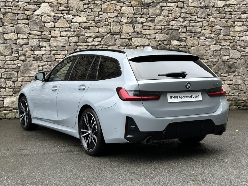 2024 (24) BMW 3 SERIES 320i M Sport 5dr Touring  1
