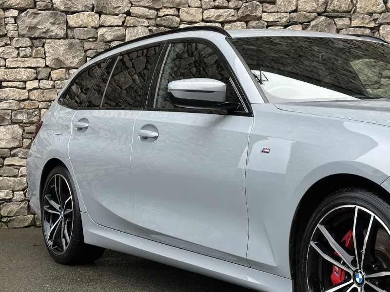 2024 (24) BMW 3 SERIES 320i M Sport 5dr Touring  5817197