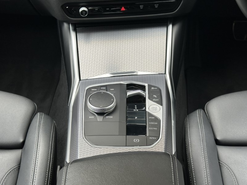 2024 (24) BMW 3 SERIES 320i M Sport 5dr Touring  5817179