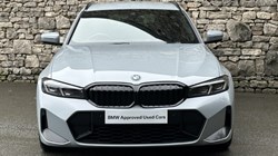 2024 (24) BMW 3 SERIES 320i M Sport 5dr Touring 5817187