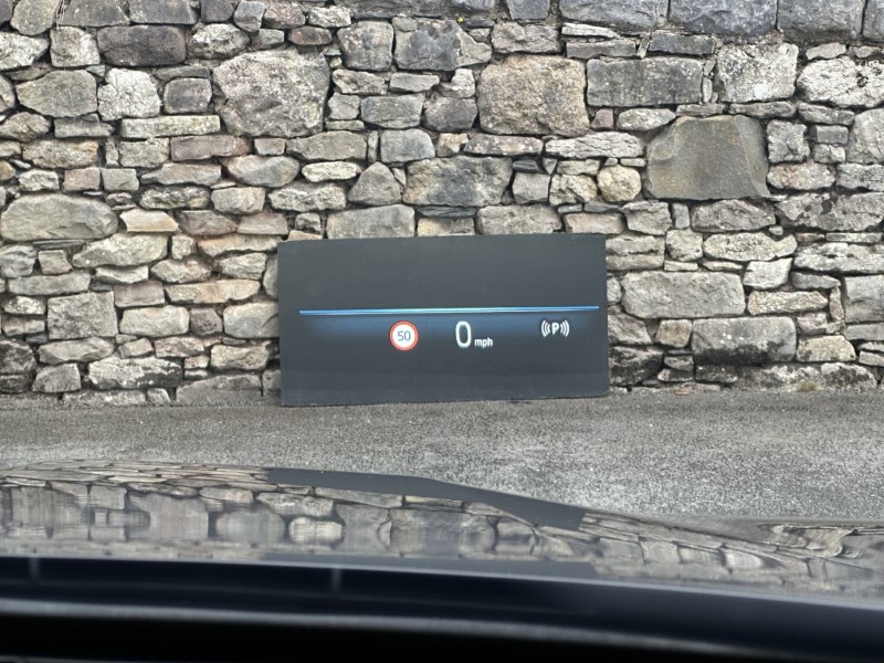 2022 (72) BMW iX xDrive40 M Sport Edition  5817459