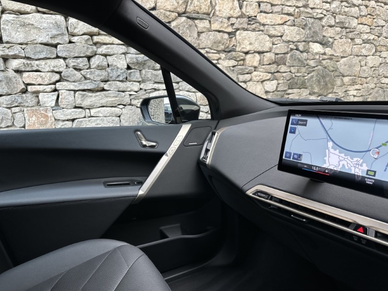 2022 (72) BMW iX xDrive40 M Sport Edition  5817402