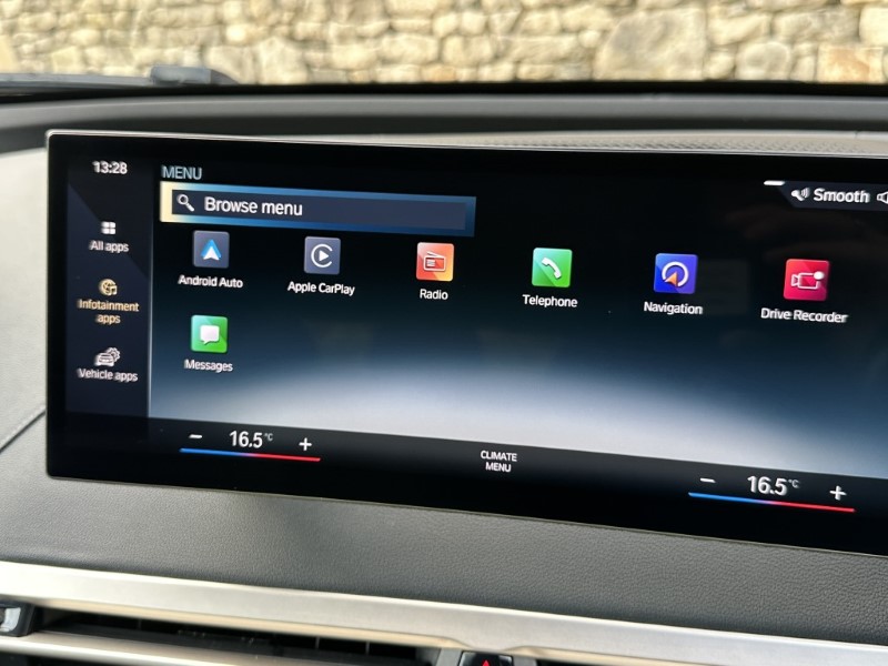 2022 (72) BMW iX xDrive40 M Sport Edition  5817426