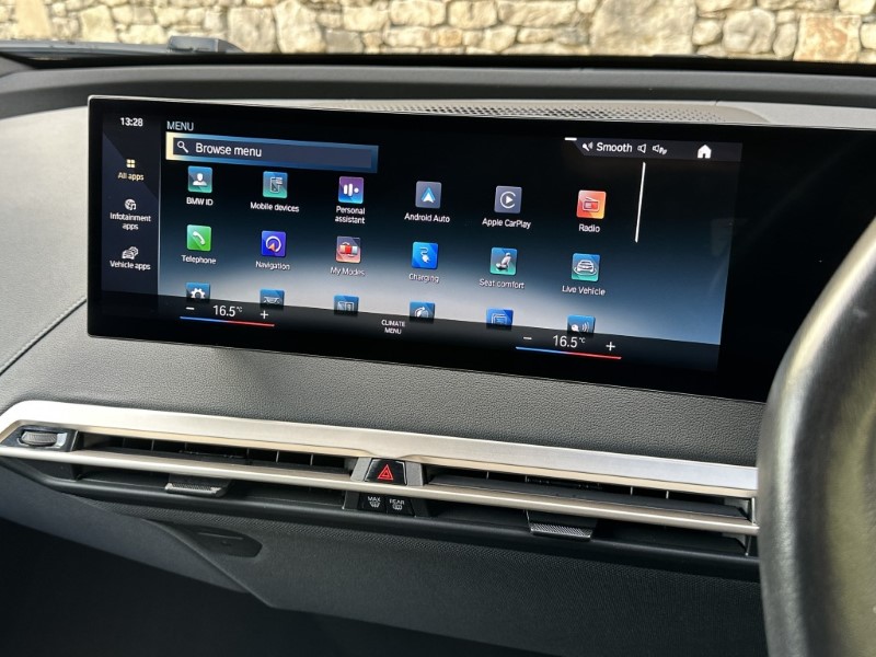 2022 (72) BMW iX xDrive40 M Sport Edition  5817427