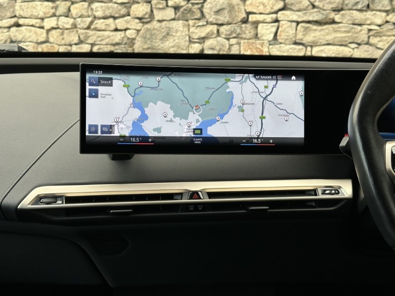 2022 (72) BMW iX xDrive40 M Sport Edition  5817438