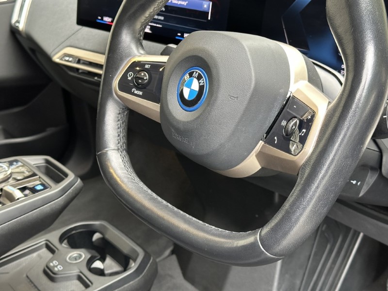 2023 (72) BMW iX xDrive40 M Sport Edition 5dr Auto 5845303