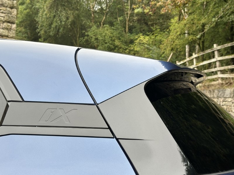 2023 (72) BMW iX xDrive40 M Sport Edition 5dr Auto 5845275