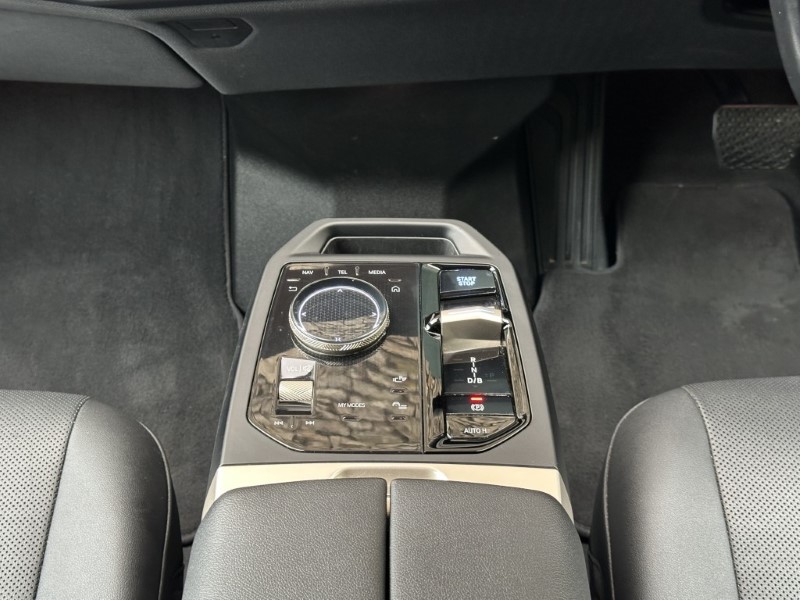 2023 (72) BMW iX xDrive40 M Sport Edition 5dr Auto 5845315