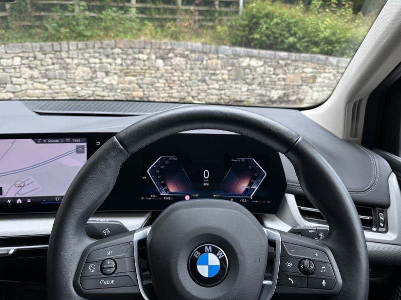 2025 (75) BMW 2 SERIES 220i MHT Sport 5dr DCT 5806649