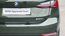 2025 (75) BMW 2 SERIES 220i MHT Sport 5dr DCT 5806600