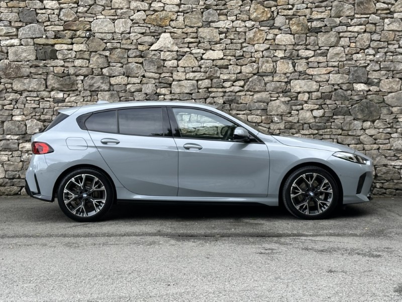 2025 (75) BMW 1 SERIES 120 M Sport 5dr  5789328