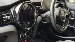 2023 (73) MINI HATCHBACK 1.5 Cooper Sport Premium 5dr Auto 5805997