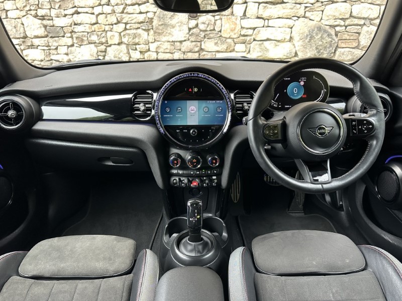 2023 (73) MINI HATCHBACK 1.5 Cooper Sport Premium 5dr Auto 5806011