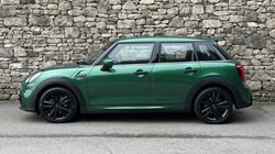 2023 (73) MINI HATCHBACK 1.5 Cooper Sport Premium 5dr Auto 5806017