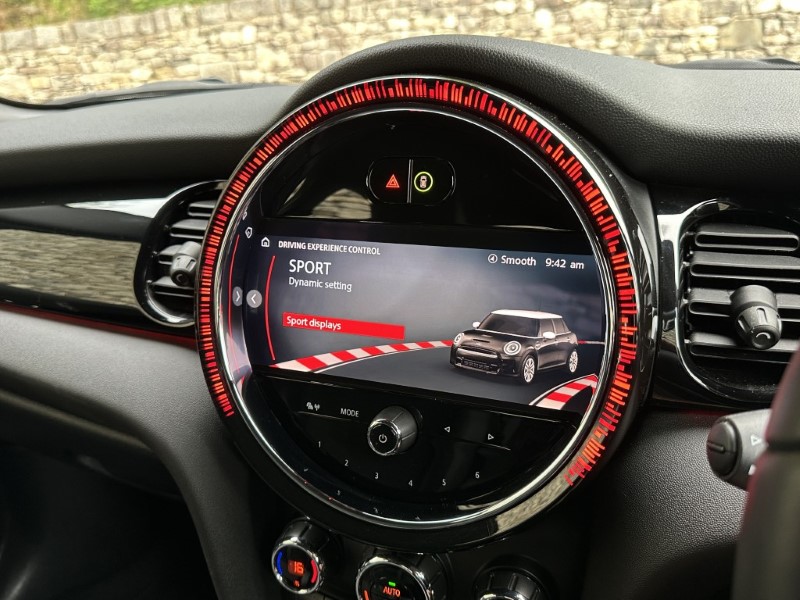 2023 (73) MINI HATCHBACK 1.5 Cooper Sport Premium 5dr Auto 5806019