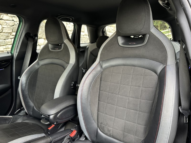 2023 (73) MINI HATCHBACK 1.5 Cooper Sport Premium 5dr Auto 5805998