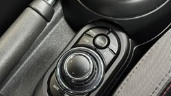 2023 (73) MINI HATCHBACK 1.5 Cooper Sport Premium 5dr Auto 5805982