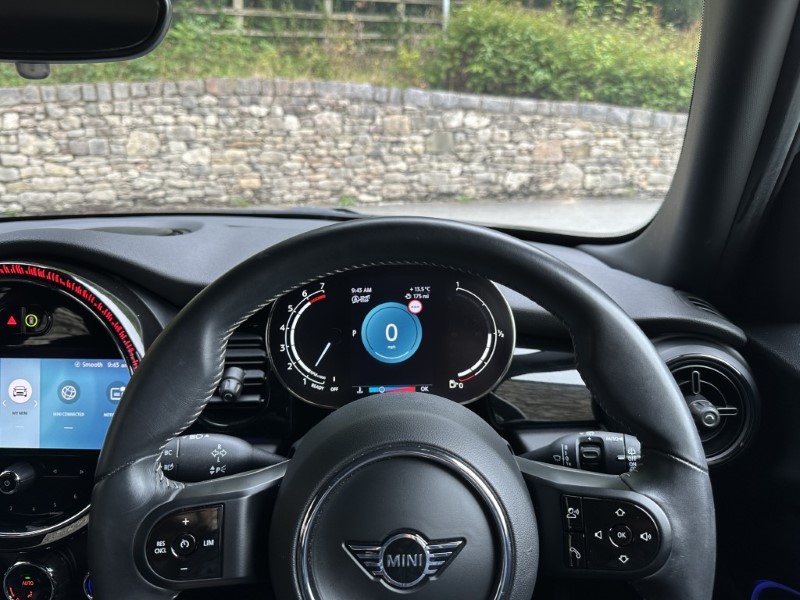 2023 (73) MINI HATCHBACK 1.5 Cooper Sport Premium 5dr Auto 5806024