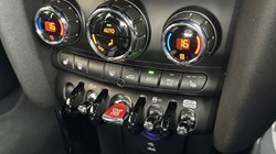 2023 (73) MINI HATCHBACK 1.5 Cooper Sport Premium 5dr Auto 5805986