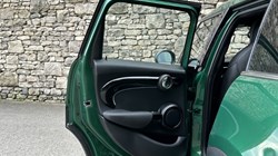 2023 (73) MINI HATCHBACK 1.5 Cooper Sport Premium 5dr Auto 5806005