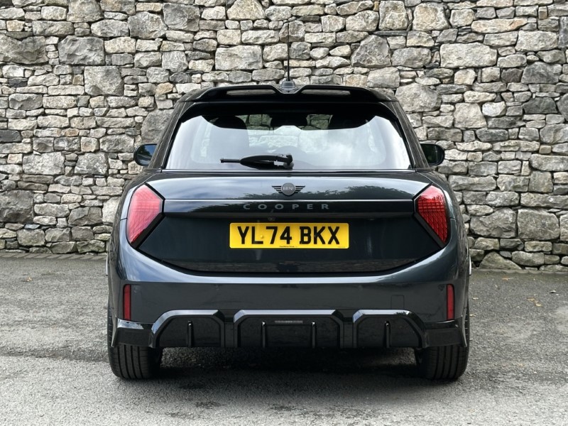 2025 (74) MINI COOPER 1.5 C Sport 5dr Auto 5823068