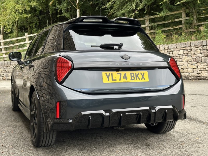 2025 (74) MINI COOPER 1.5 C Sport 5dr Auto 5823032