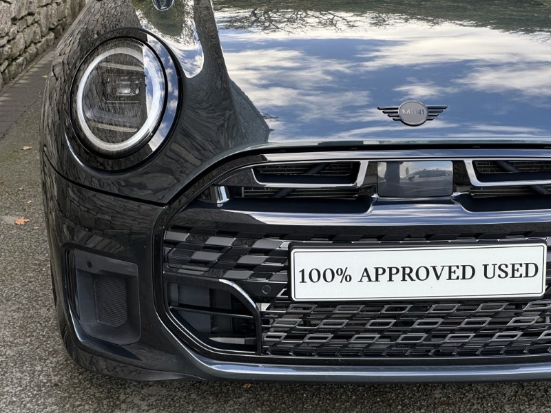2025 (74) MINI COOPER 1.5 C Sport 5dr Auto 5823078