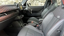 2025 (74) MINI COOPER 1.5 C Sport 5dr Auto 5823083
