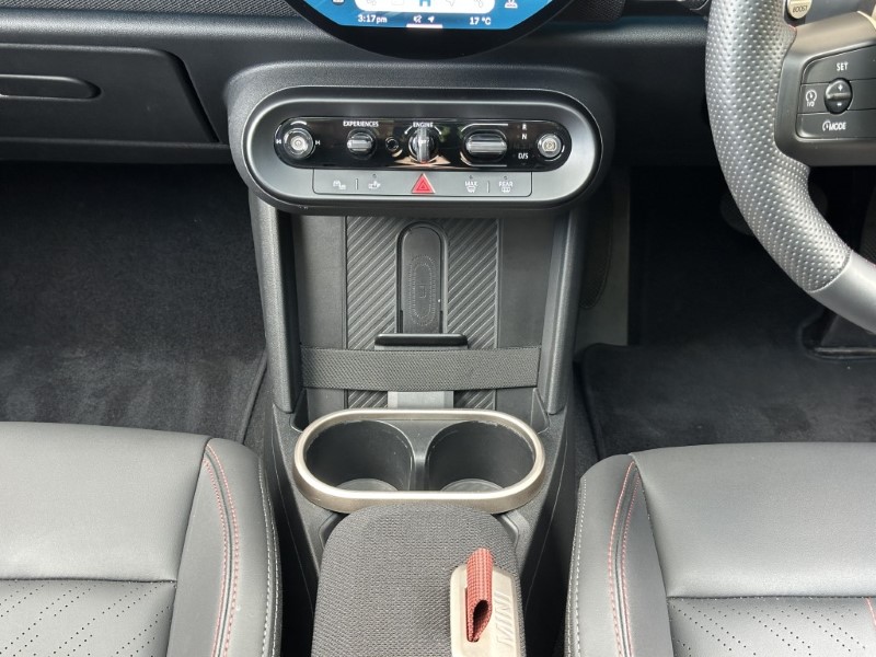 2025 (74) MINI COOPER 1.5 C Sport 5dr Auto 5823072
