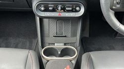 2025 (74) MINI COOPER 1.5 C Sport 5dr Auto 5823072