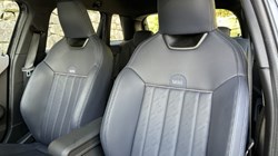 2026 (75) MINI COOPER 1.5 C Exclusive 5dr Auto 5810594