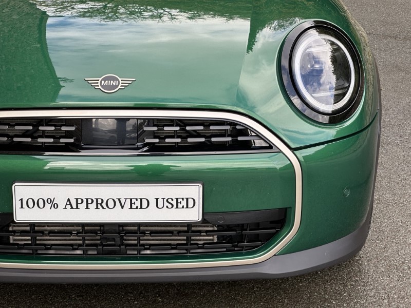 2026 (75) MINI COOPER 1.5 C Exclusive 5dr Auto 5821750