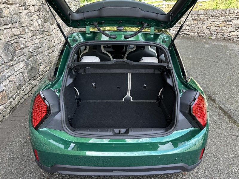 2026 (75) MINI COOPER 1.5 C Exclusive 5dr Auto 5821732