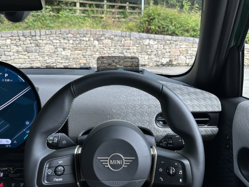 2026 (75) MINI COOPER 1.5 C Exclusive 5dr Auto 5821782