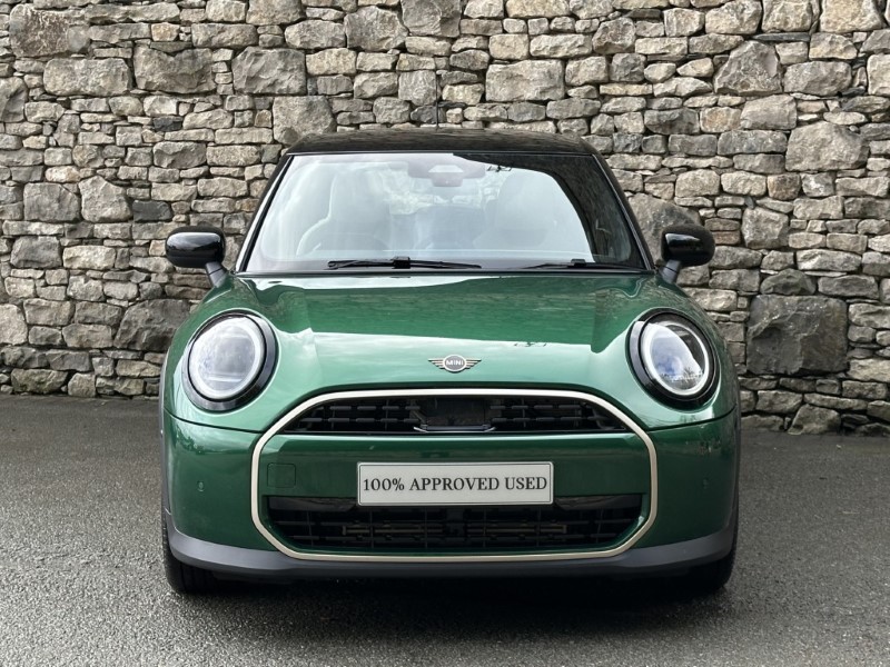 2026 (75) MINI COOPER 1.5 C Exclusive 5dr Auto 5821783