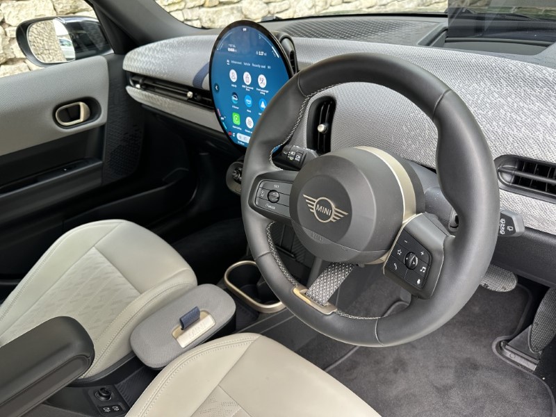 2026 (75) MINI COOPER 1.5 C Exclusive 5dr Auto 5821734